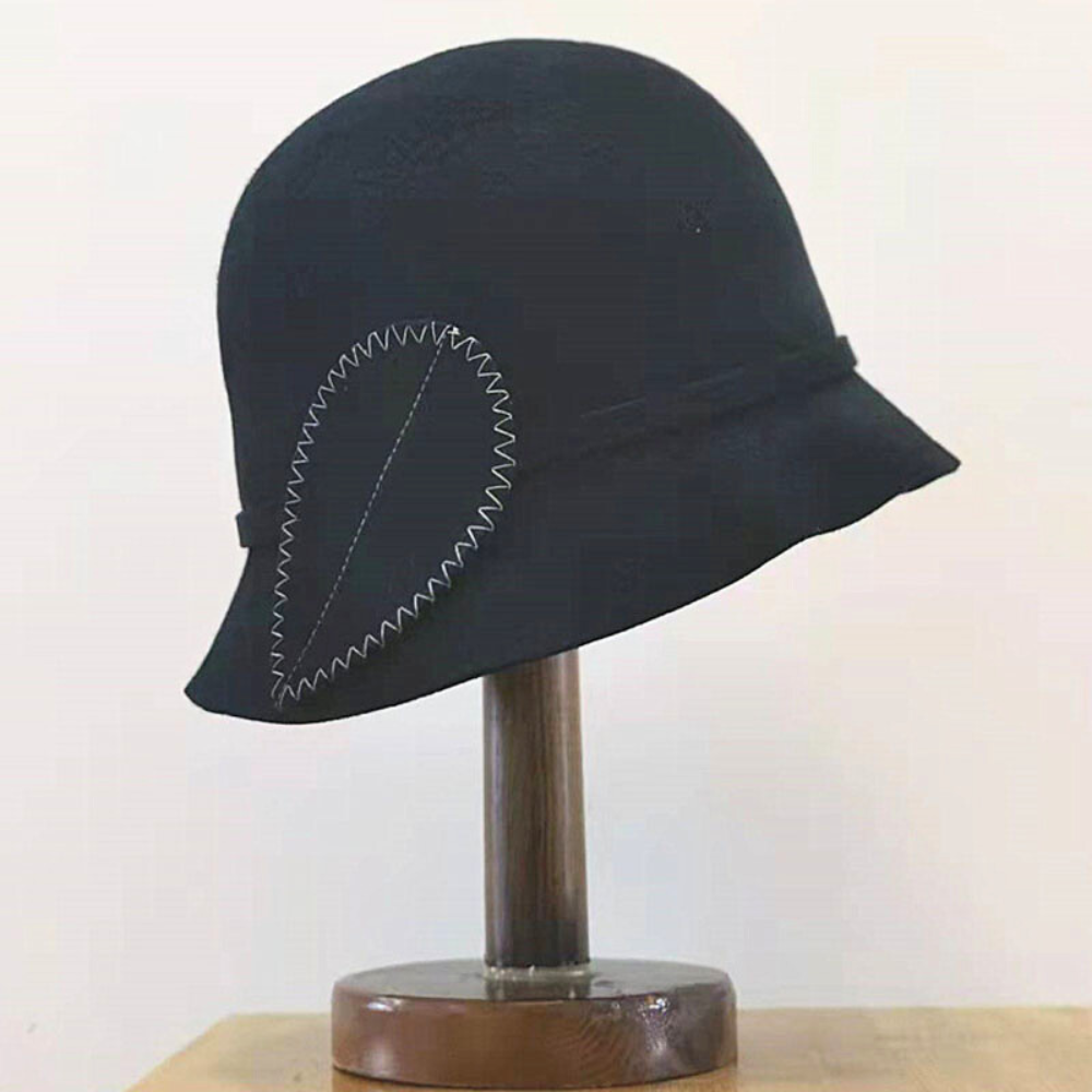 chapeau cloche femme hiver noir